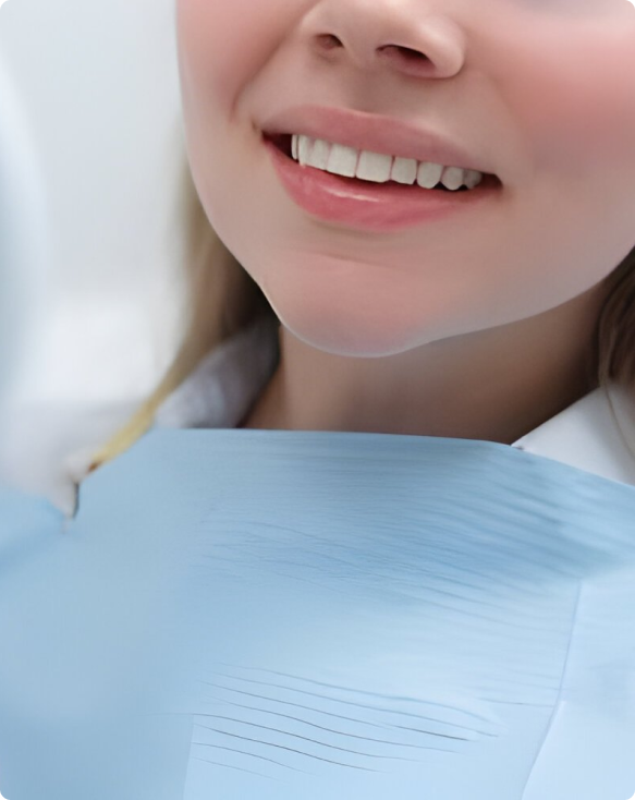 Image d'un examen dentaire de routine, montrant un patient